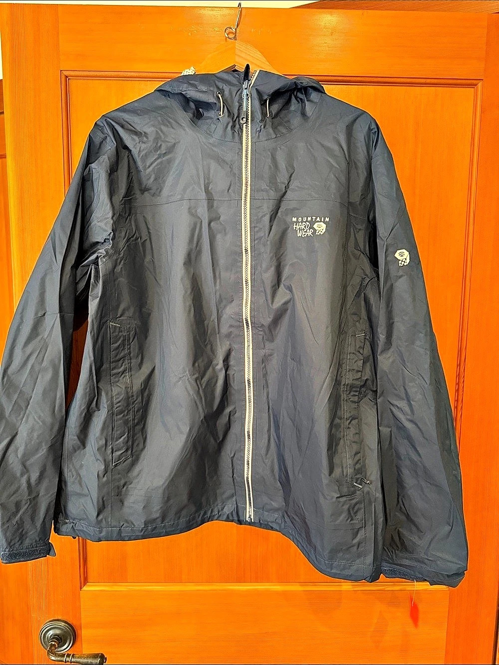 Mountain Hardwear Men’s Rain Jacket XL Like New
